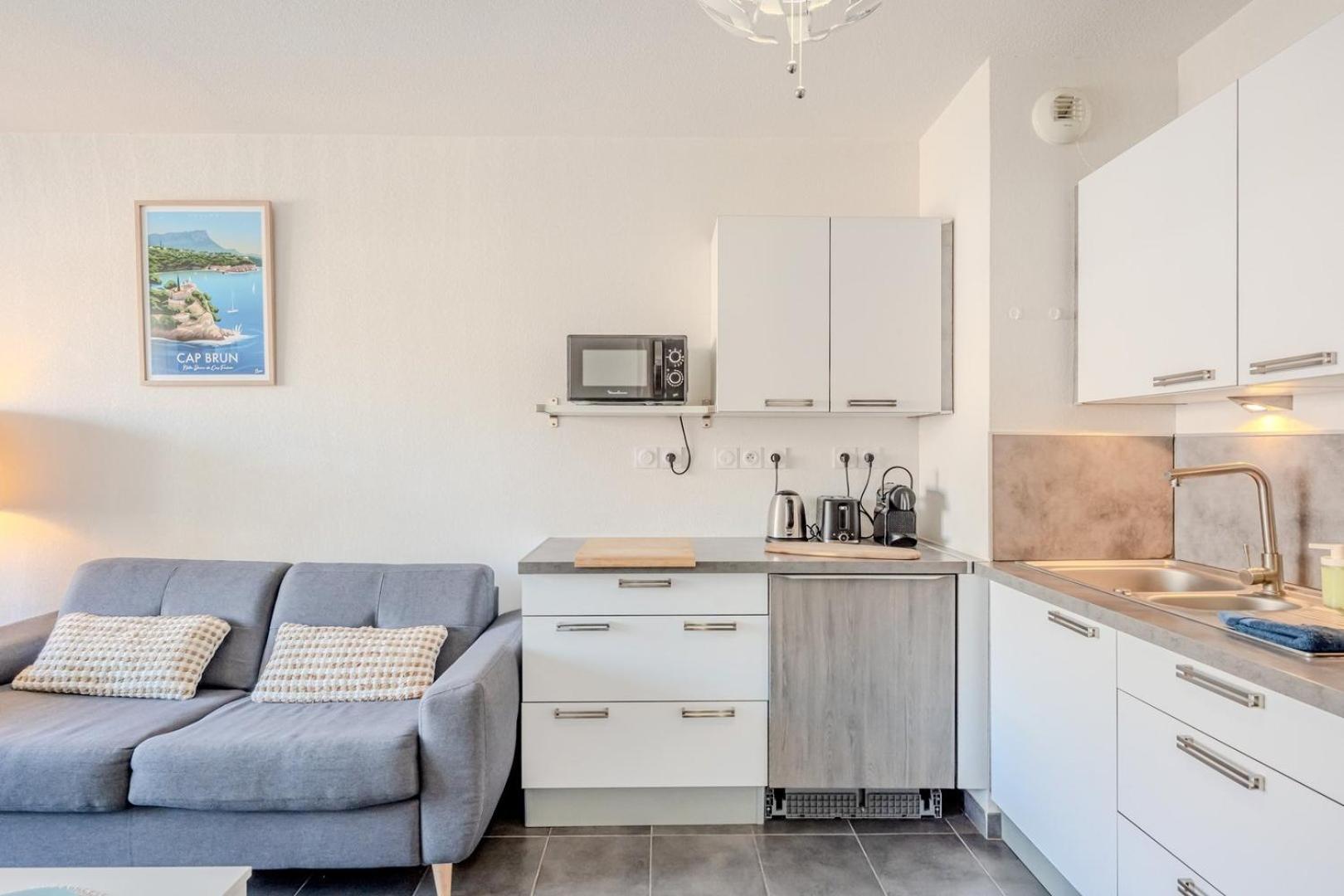 Appartamento Le Neroli T2 Dernier Etage Avec Terrasse Et Garage Tolone Esterno foto