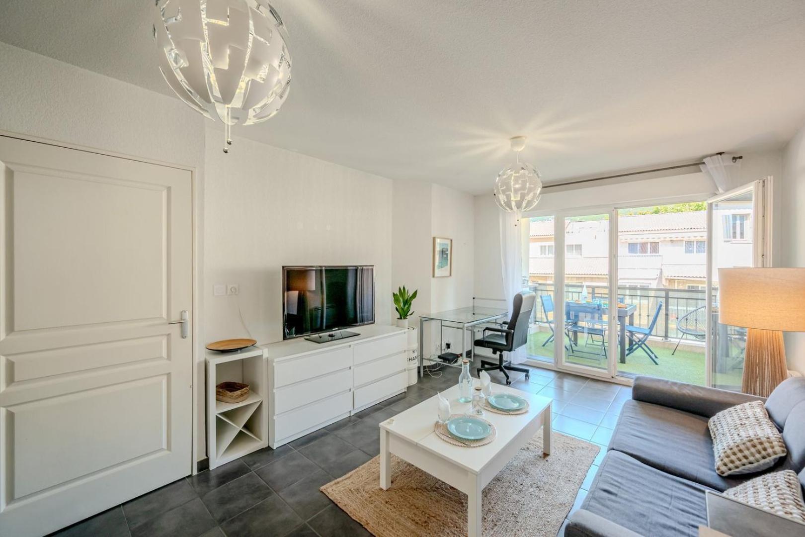 Appartamento Le Neroli T2 Dernier Etage Avec Terrasse Et Garage Tolone Esterno foto